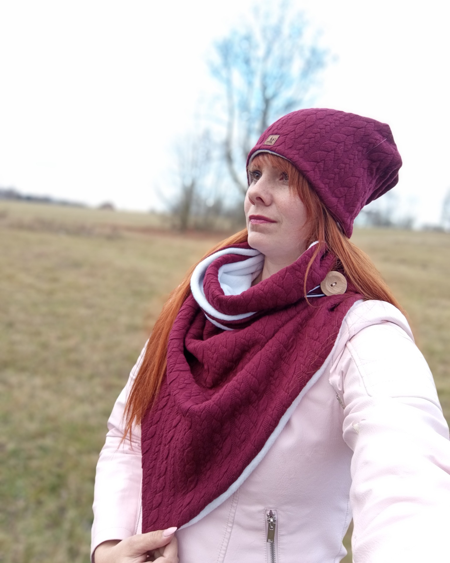 Šátkošála vínová